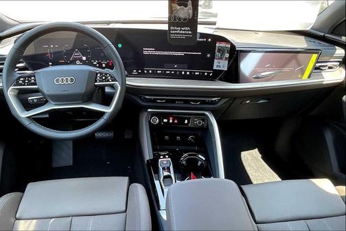 2025 Audi Q5 Prestige TFSI quattro S tronic
