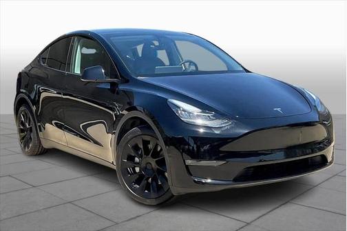 2022 Tesla Model Y Long Range Dual Motor All-Wheel Drive