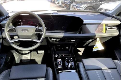 2025 Audi Q6 e-tron Prestige quattro