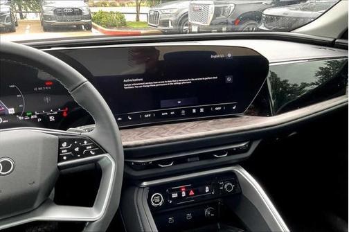 2025 Audi Q5 Premium