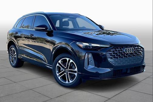 2025 Audi Q5 Premium TFSI quattro S tronic