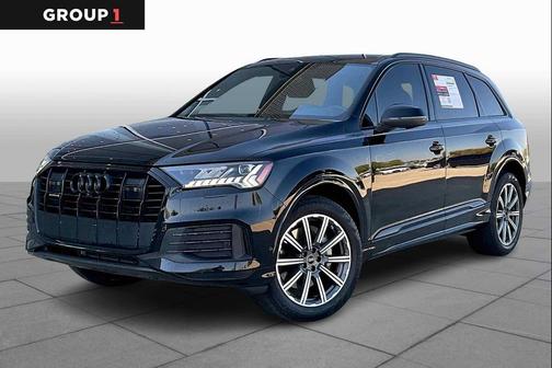 2023 Audi Q7 45 Premium Plus