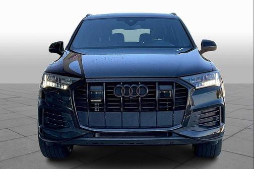 2023 Audi Q7 45 Premium Plus