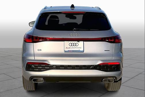 2025 Audi Q5 Premium TFSI quattro S tronic