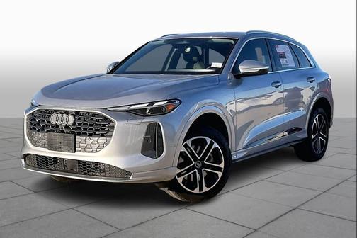 2025 Audi Q5 Premium TFSI quattro S tronic