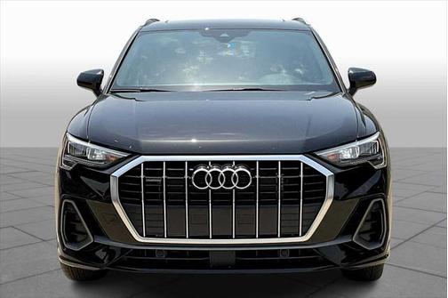 2022 Audi Q3 45 S line Premium