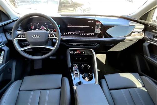 2025 Audi Q5 Premium Plus TFSI quattro S tronic