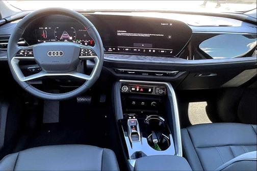 2025 Audi Q5 Premium
