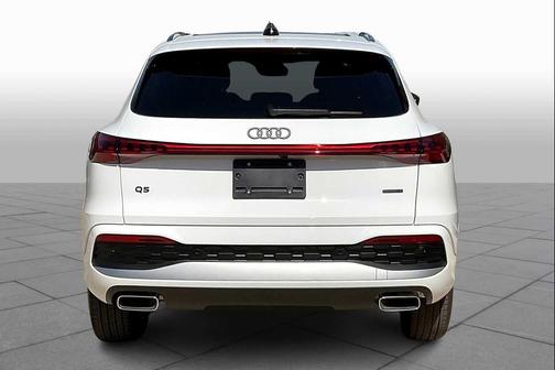 2025 Audi Q5 Premium