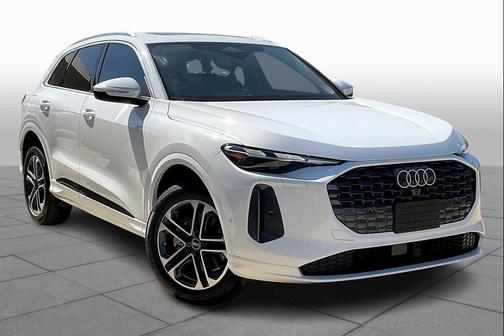 2025 Audi Q5 Premium