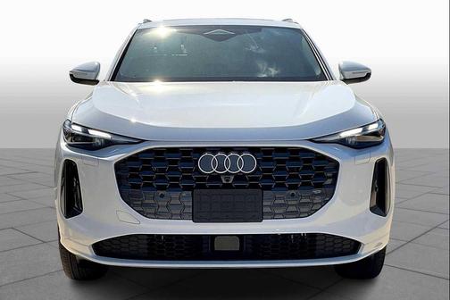 2025 Audi Q5 Premium