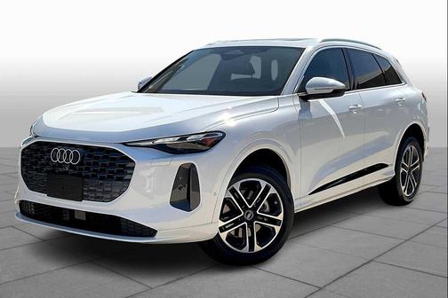 2025 Audi Q5 Premium TFSI quattro S tronic