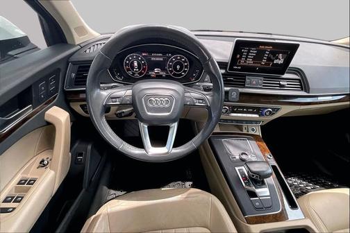 Ibis White 2018 Audi Q5 2.0T Premium Plus