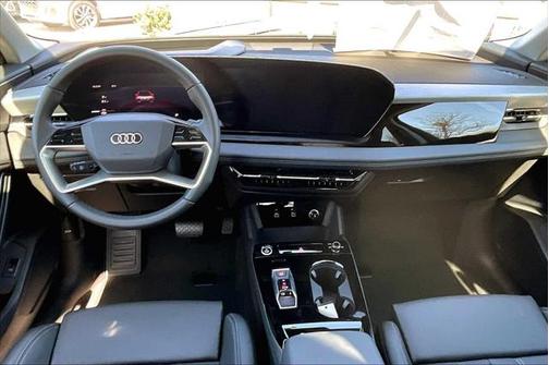 2025 Audi Q6 e-tron Premium Plus quattro
