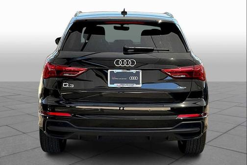 2025 Audi Q3 45 S line Premium Plus