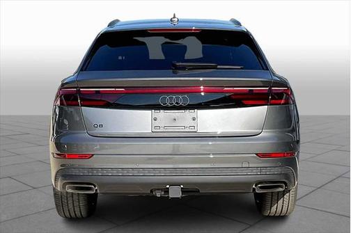 2025 Audi Q8 55 Premium Plus