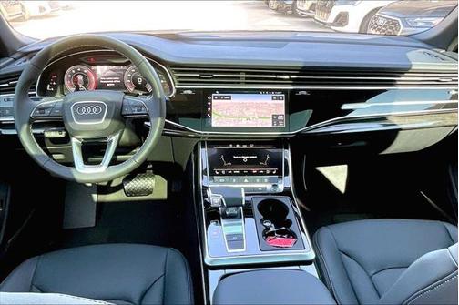2025 Audi Q8 55 Premium Plus