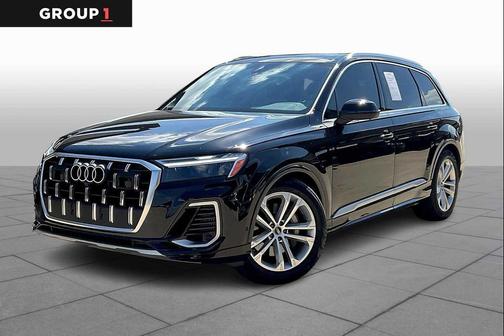 2025 Audi Q7 55 Premium Plus