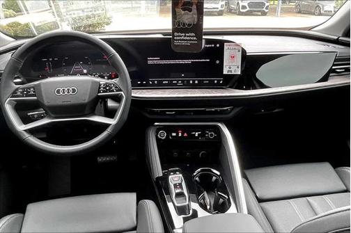 2025 Audi Q5 Premium Plus