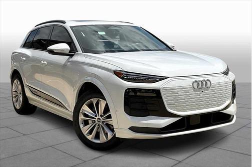 2025 Audi Q6 e-tron Premium Plus