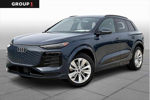 2025 Audi Q6 e-tron Premium Plus