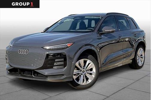 2025 Audi Q6 e-tron Premium Plus