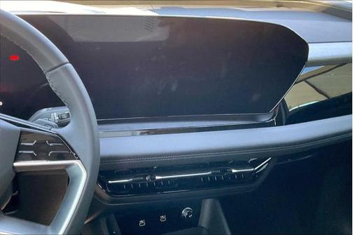 2025 Audi Q6 e-tron Premium Plus