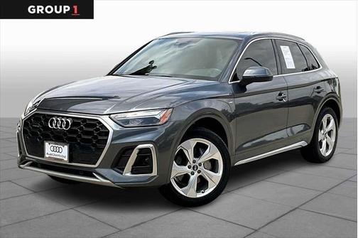2022 Audi Q5 45 S line Premium Plus