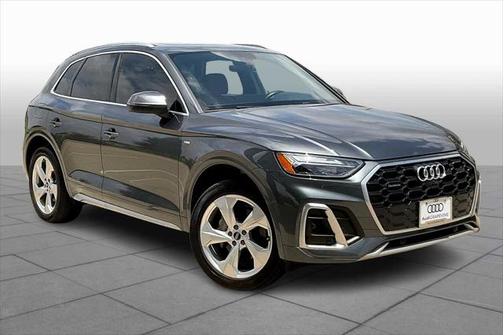 2022 Audi Q5 45 S line Premium Plus