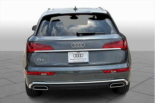 2022 Audi Q5 45 S line Premium Plus