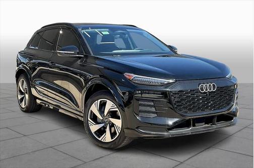 2025 Audi Q6 e-tron Premium Plus quattro