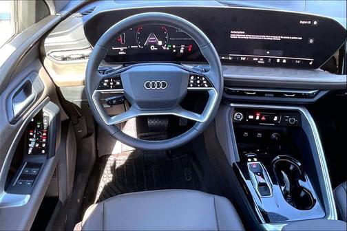 2025 Audi Q5 Premium TFSI quattro S tronic