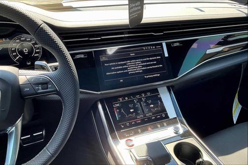 2025 Audi RS Q8 4.0T