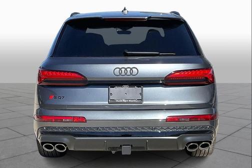 2026 Audi SQ7 4.0T Premium Plus