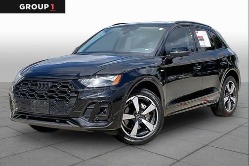 Mythos Black Metallic 2023 Audi Q5 45 S line Prestige