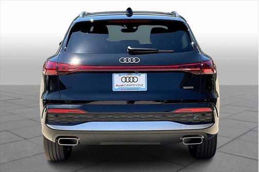 2025 Audi Q5 Premium Plus