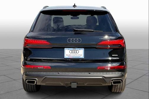 2026 Audi Q7 45 Premium Plus