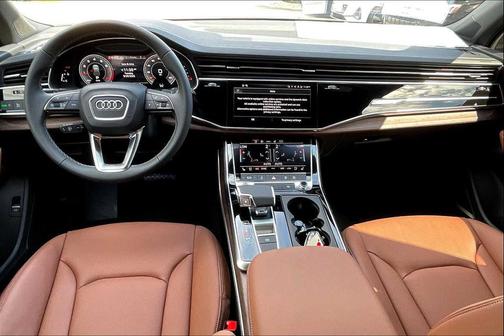 2026 Audi Q7 45 Premium Plus