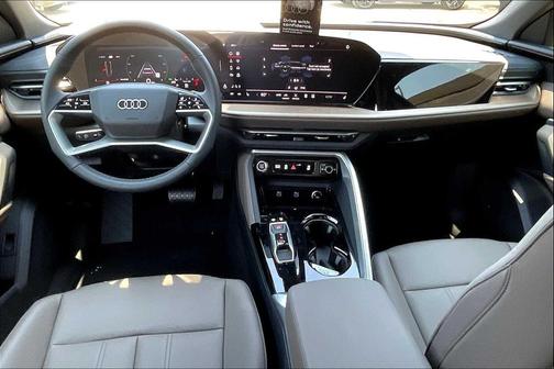 2025 Audi Q5 Premium
