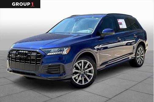 2024 Audi Q7 45 Premium Plus