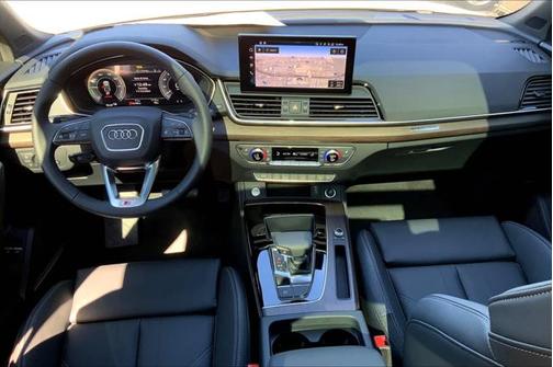 2025 Audi Q5 55 S line Premium Plus