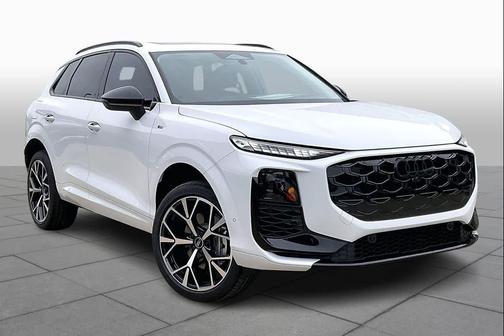 Glacier White m 2026 Audi Q3 TFSI quattro S tronic