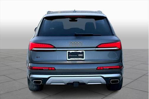 2025 Audi Q7 45 Premium Plus
