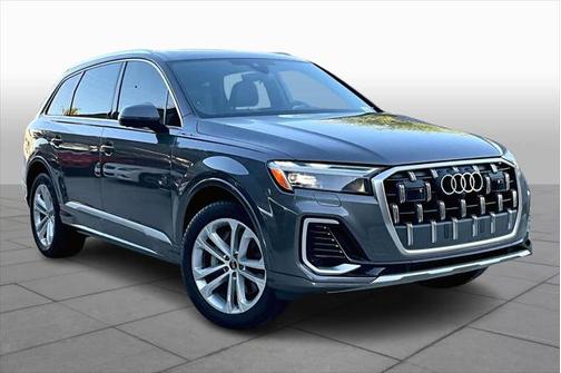 2025 Audi Q7 45 Premium Plus