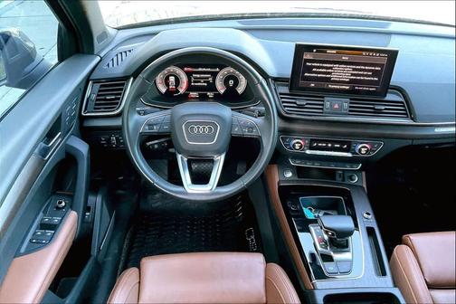 2023 Audi Q5 45 S line Premium Plus
