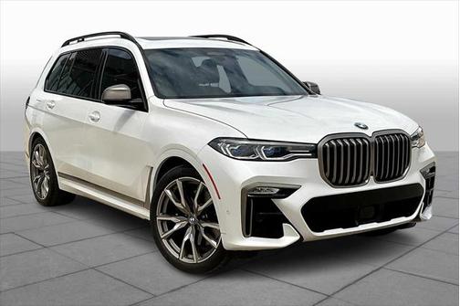 2022 BMW X7 M50i