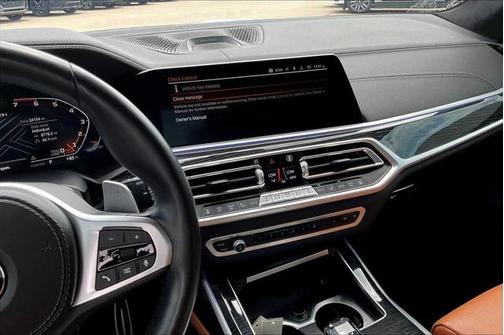 2022 BMW X7 M50i