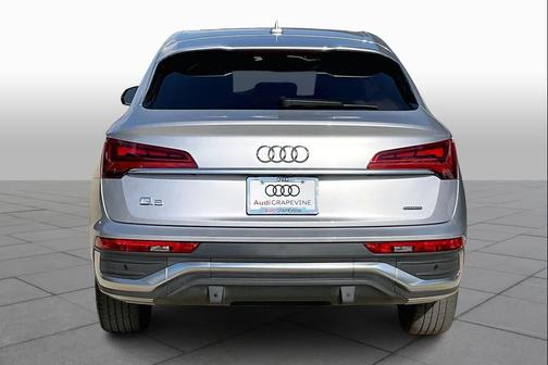 2022 Audi Q5 45 S line Premium Plus