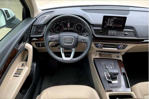 2019 Audi Q5 45 Premium