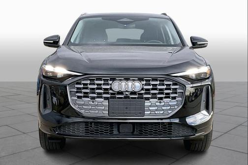2025 Audi Q5 Premium TFSI quattro S tronic